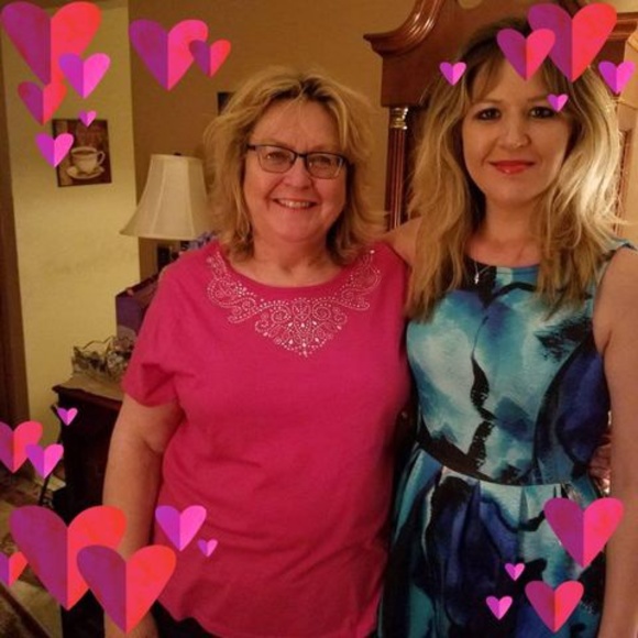 Meet your Posher, Felicia - Picture 1 of 1